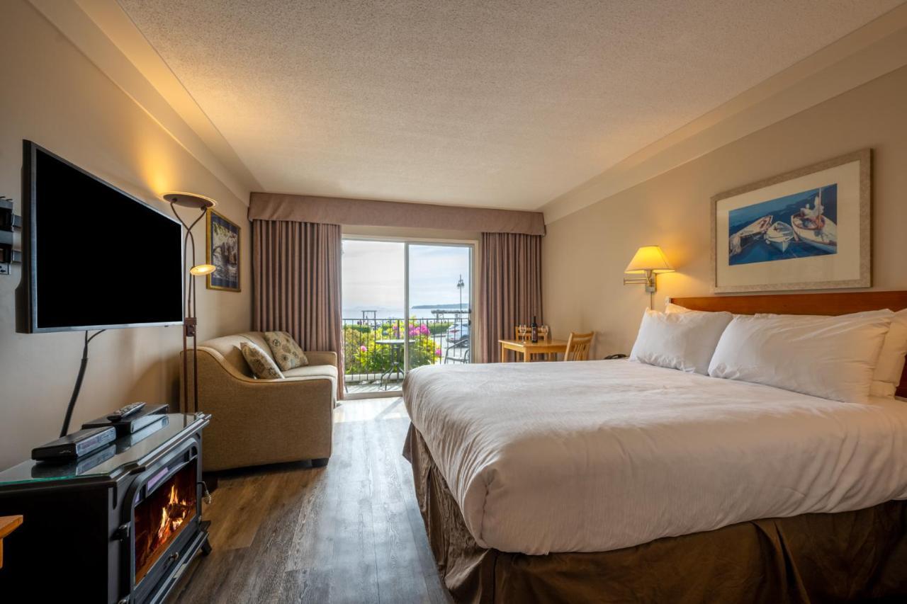 Sidney Waterfront Inn & Suites Esterno foto