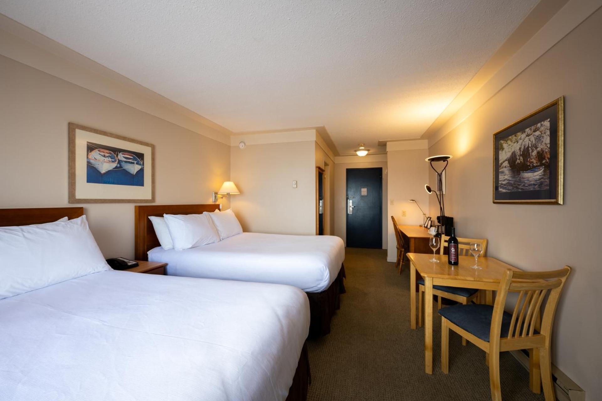 Sidney Waterfront Inn & Suites Esterno foto