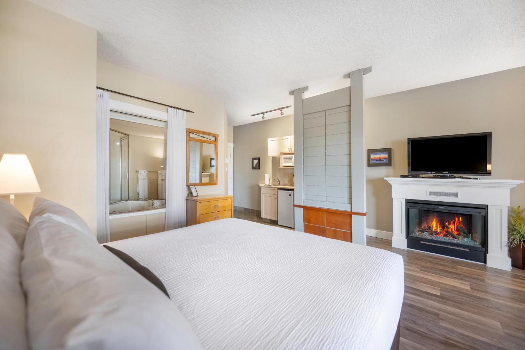 Sidney Waterfront Inn & Suites Esterno foto